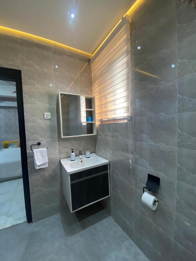 Milton Avenue Suites Акра Екстериор снимка
